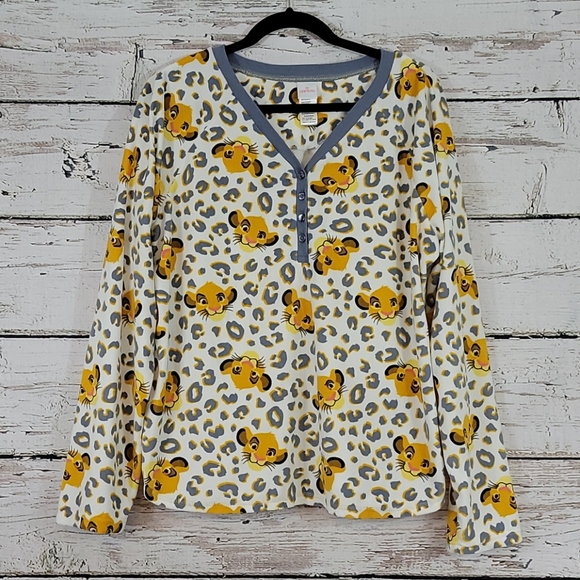 Disney Other - Disney's Lion King Sleep Top